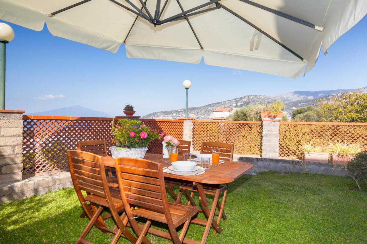Shanti Home - Restaurant Di Aversano Salvatore Sorrento Exteriér fotografie