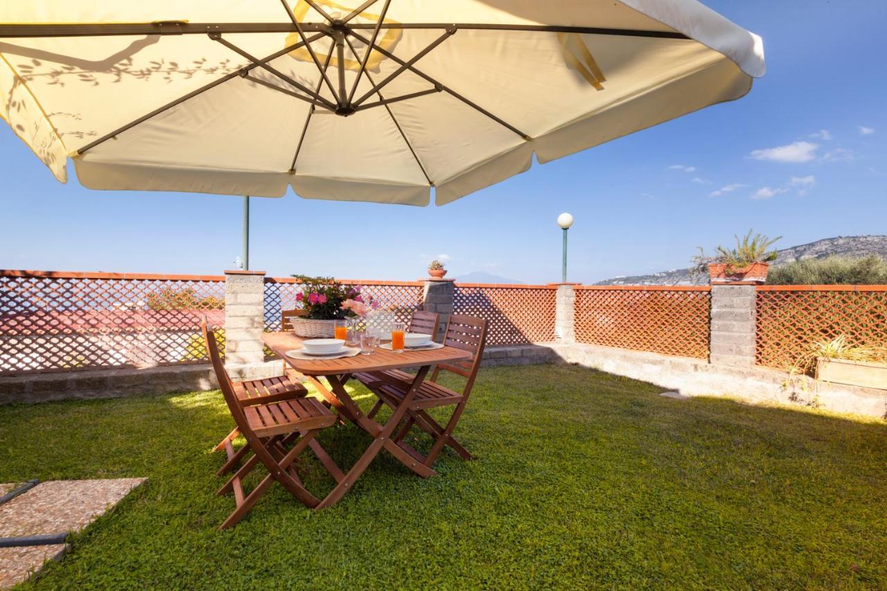 Shanti Home - Restaurant Di Aversano Salvatore Sorrento Exteriér fotografie